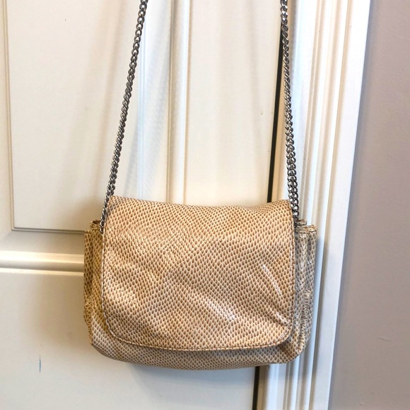 BCBGeneration ivory & tan snake faux leather accordion crossbody bag- NEW - Picture 1 of 8